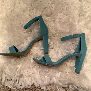 WHBM Aqua ankle strap heels